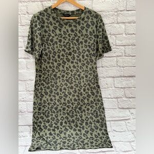 Lucky brand Leopard Print T-Shirt Dress excellent